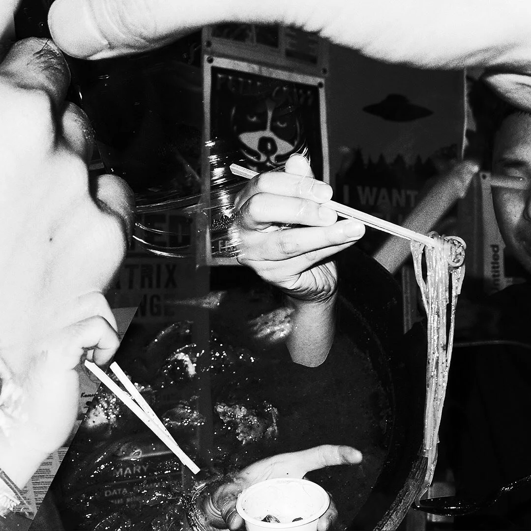アート・デザイン・音楽 ONE DAY 10 Photographers 10ofthebest photographers covering Korea's indie scene — Debaser